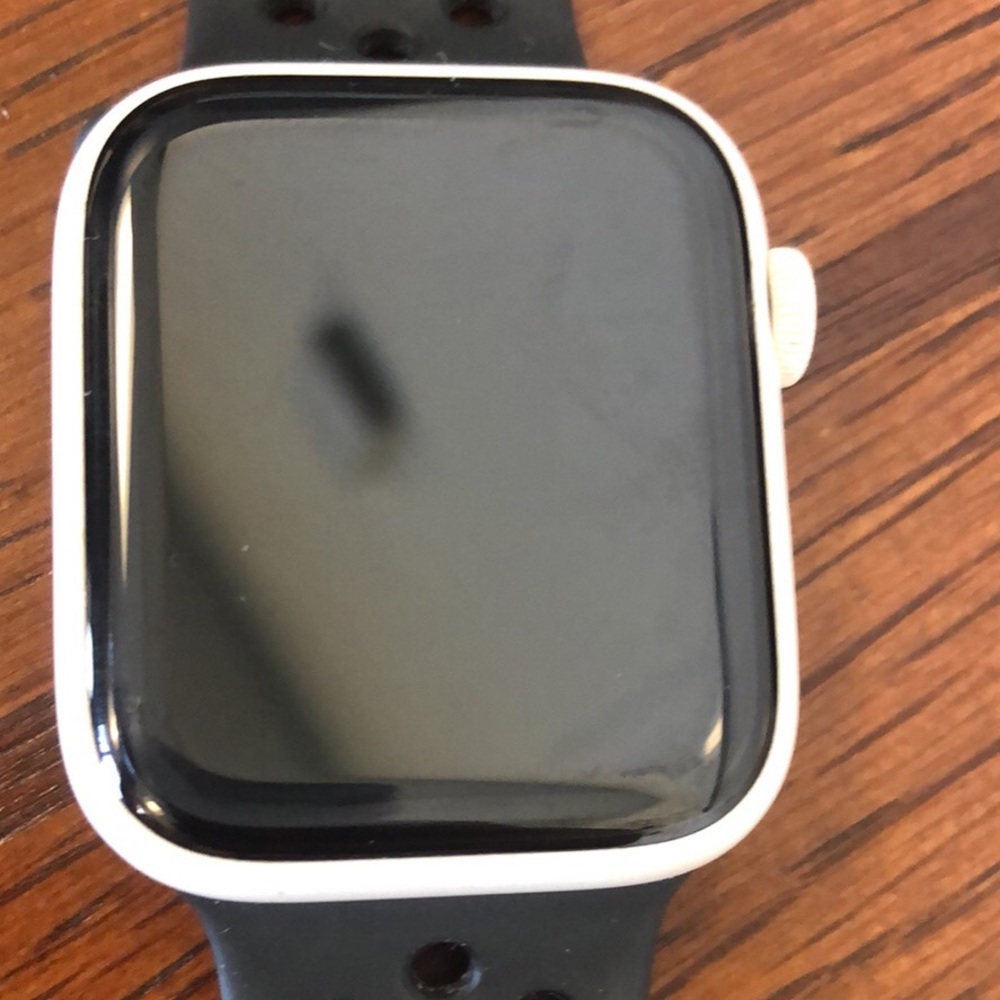 Apple Watch Series 5, Cellular White Ceramic Case